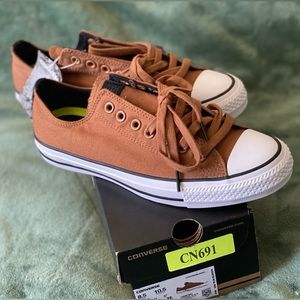 Brown Converse CTAS